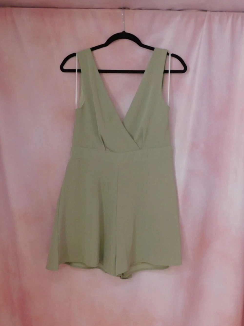 Altar'd State Sage Green Sleeveless V-Neck Shorts Romper L